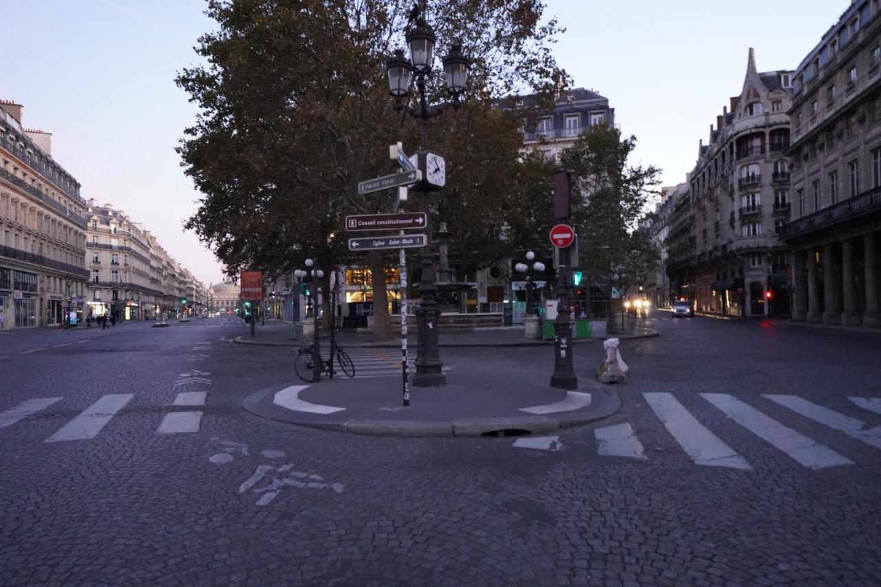 Hotel Montpensier Paris Exterior photo